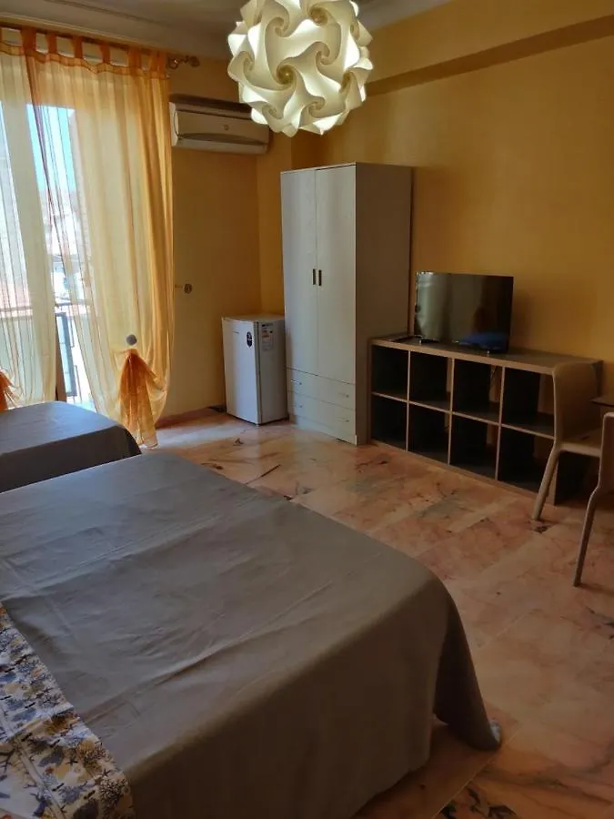 Bed & Breakfast Casa Vittoria Santo Stefano di Camastra 0*,  Italia